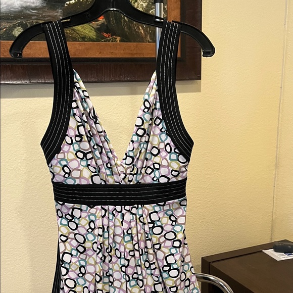 BCBGMaxAzria Multicolor Geometric Midi Dress - Picture 5 of 9